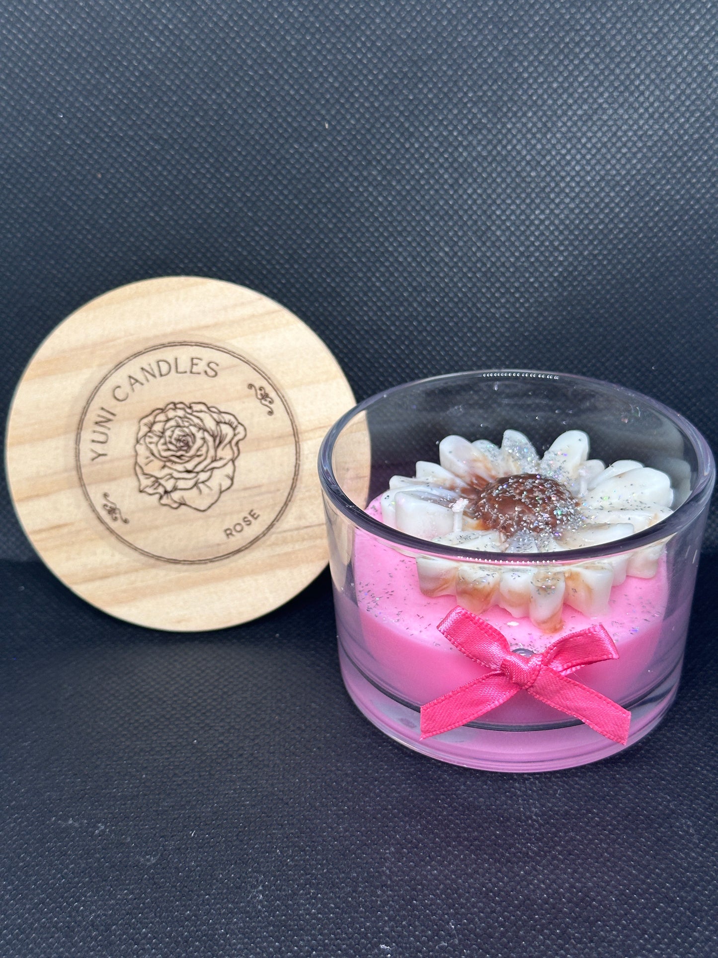 Blooming Elegance – Rose Candle
