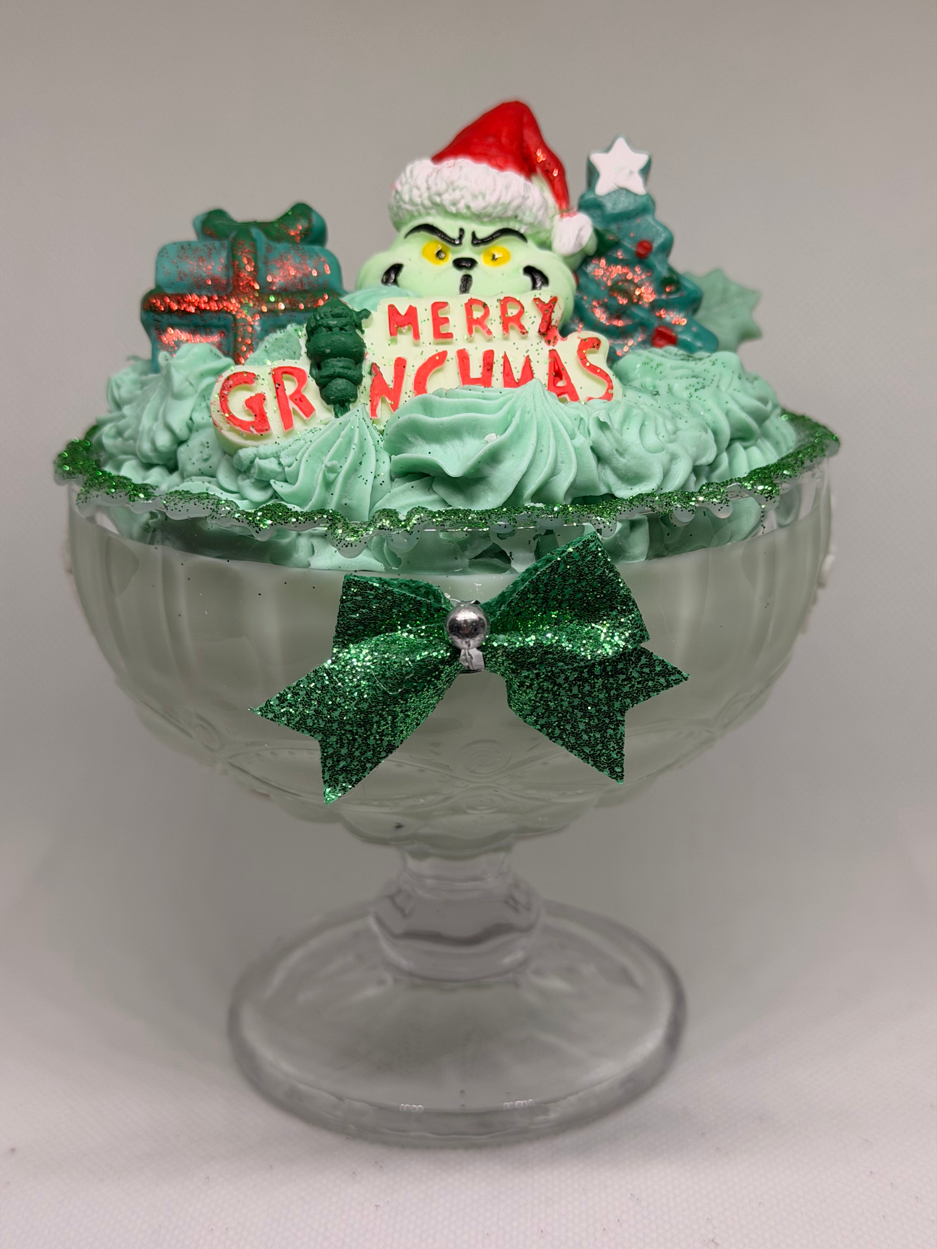 Whoville Whip – Grinch Holiday Treat Candle