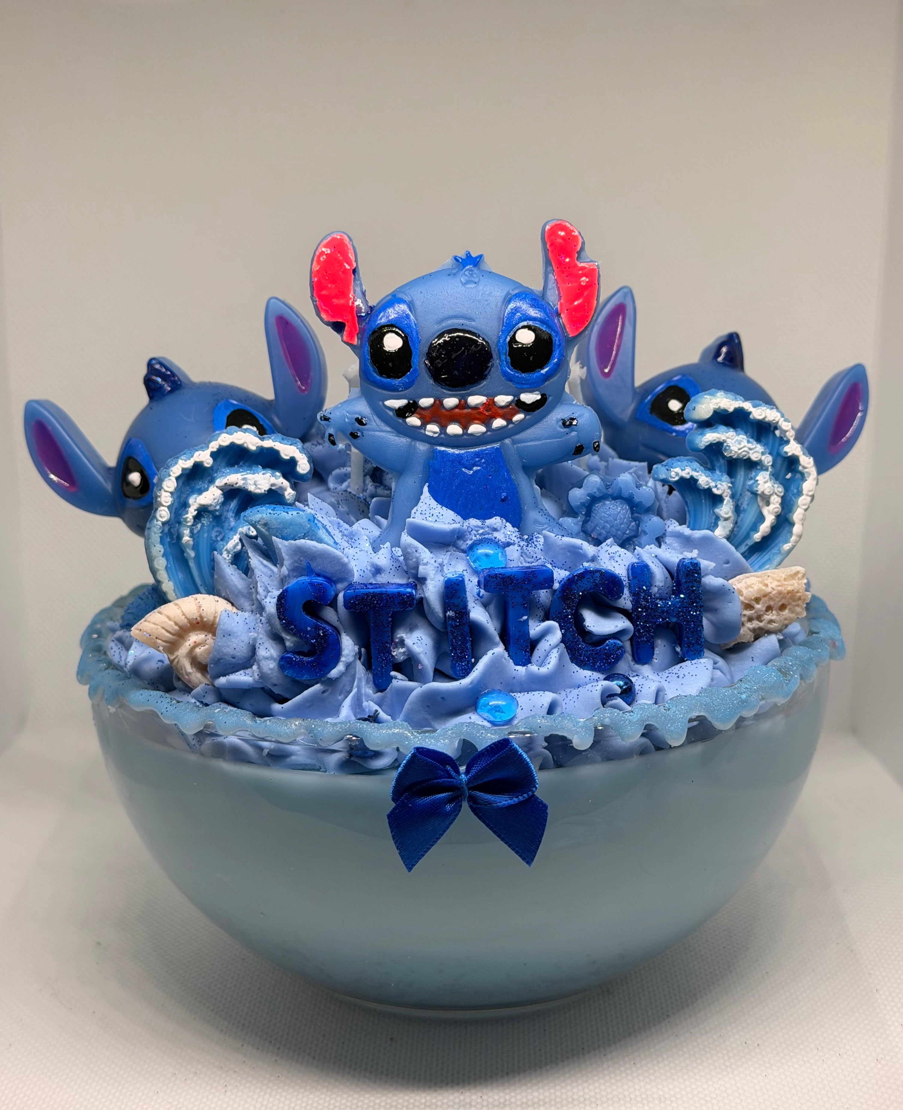 Ocean Mischief – Stitch Coconut Dream Candle