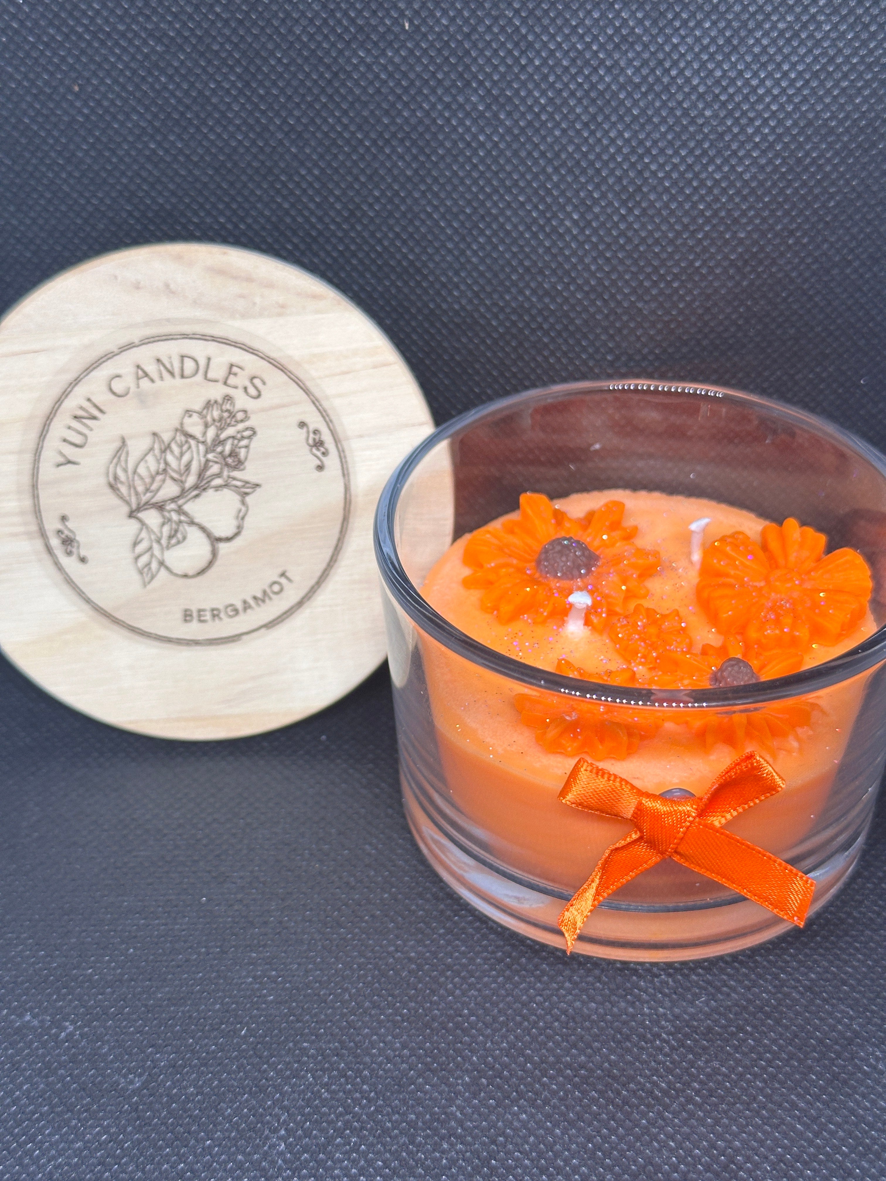 Citrus Glow – Bergamot Flower Candle