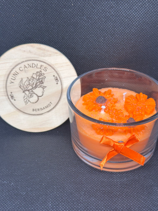 Citrus Glow – Bergamot Flower Candle